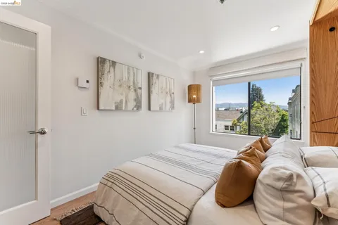 $579,000 | 389 Belmont Street, Unit 411, Oakland, CA 94610