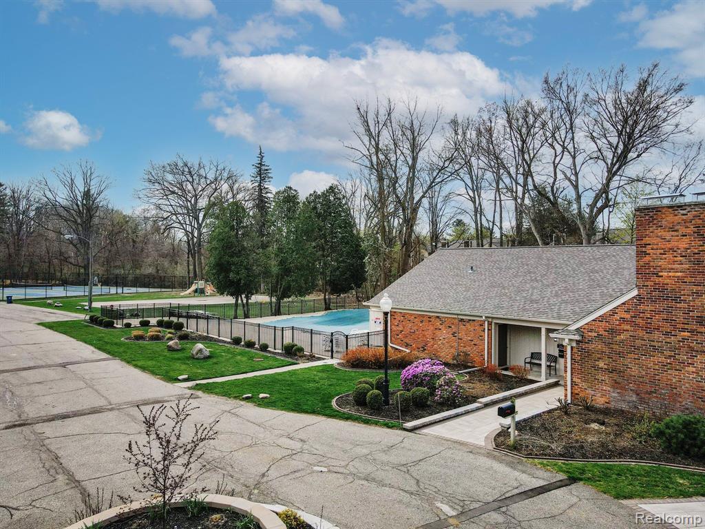 1223 Candlestick Lane Rochester Hills, MI 48306 - Photo 31 of 37