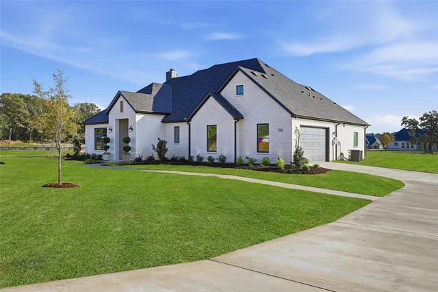 $549,900 | 2008 Forest Bridge Drive, Azle, TX 76020