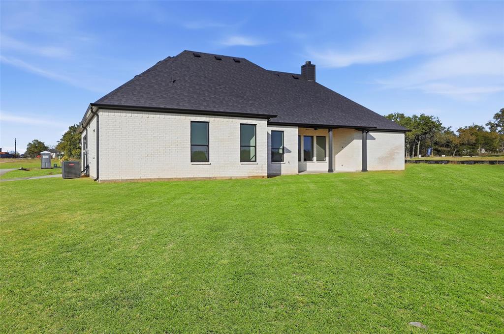 2008 Forest Bridge Drive Azle, TX 76020 - Photo 37 of 40