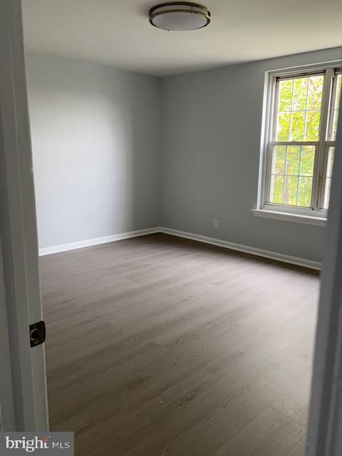 631 Anchor Street Philadelphia, PA 19120 - Photo 14 of 18 an empty room with a window