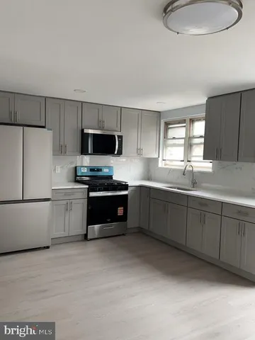 $269,000 | 631 Anchor Street, Philadelphia, PA 19120