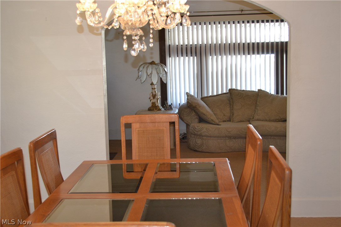 8207 Snow Road Cleveland, OH 44129 - Photo 9 of 23