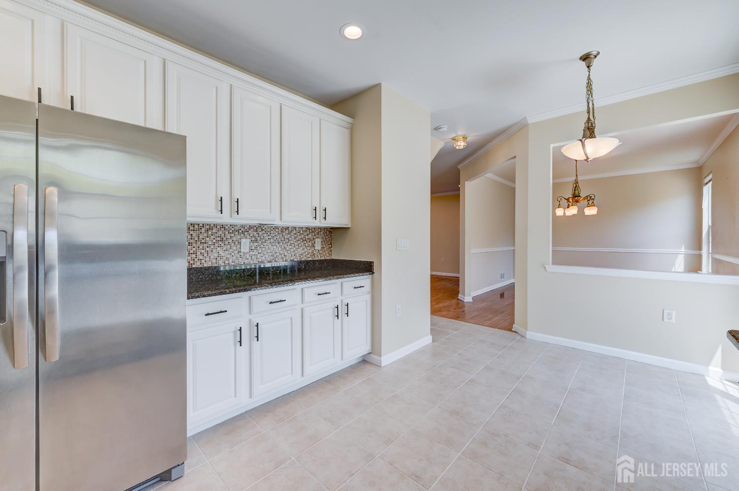 32 Carnation Road Monroe Township, NJ 08831 - Photo 11 of 42