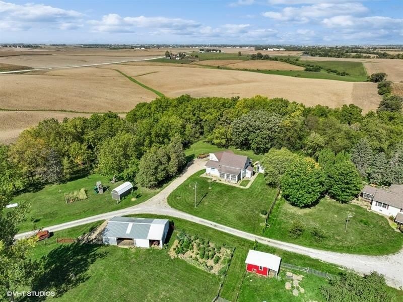 1458 Old Muscatine Road Tipton, IA 52772 - Photo 47 of 52 Gallery Image 47