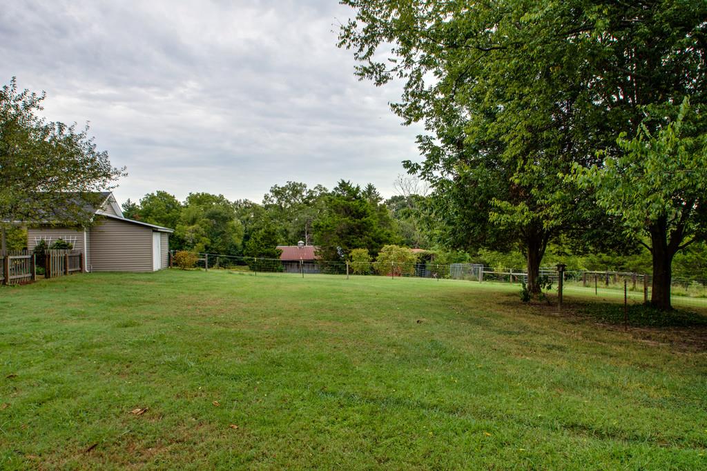1574 Camp Ravine Road Burns, TN 37029 - Photo 24 of 25