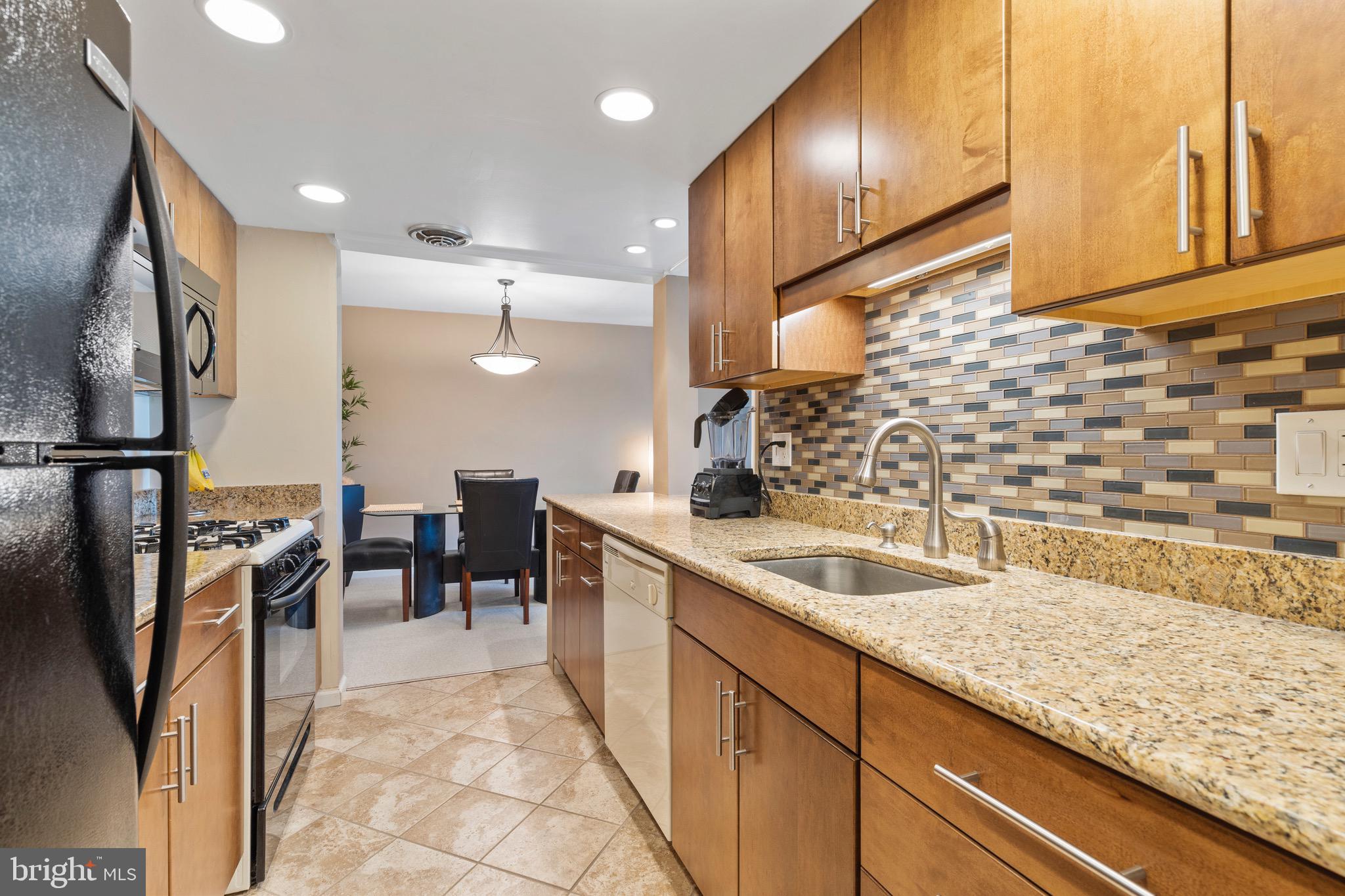 369 Drummers Lane Wayne, PA 19087 - Photo 2 of 14 Kitchen