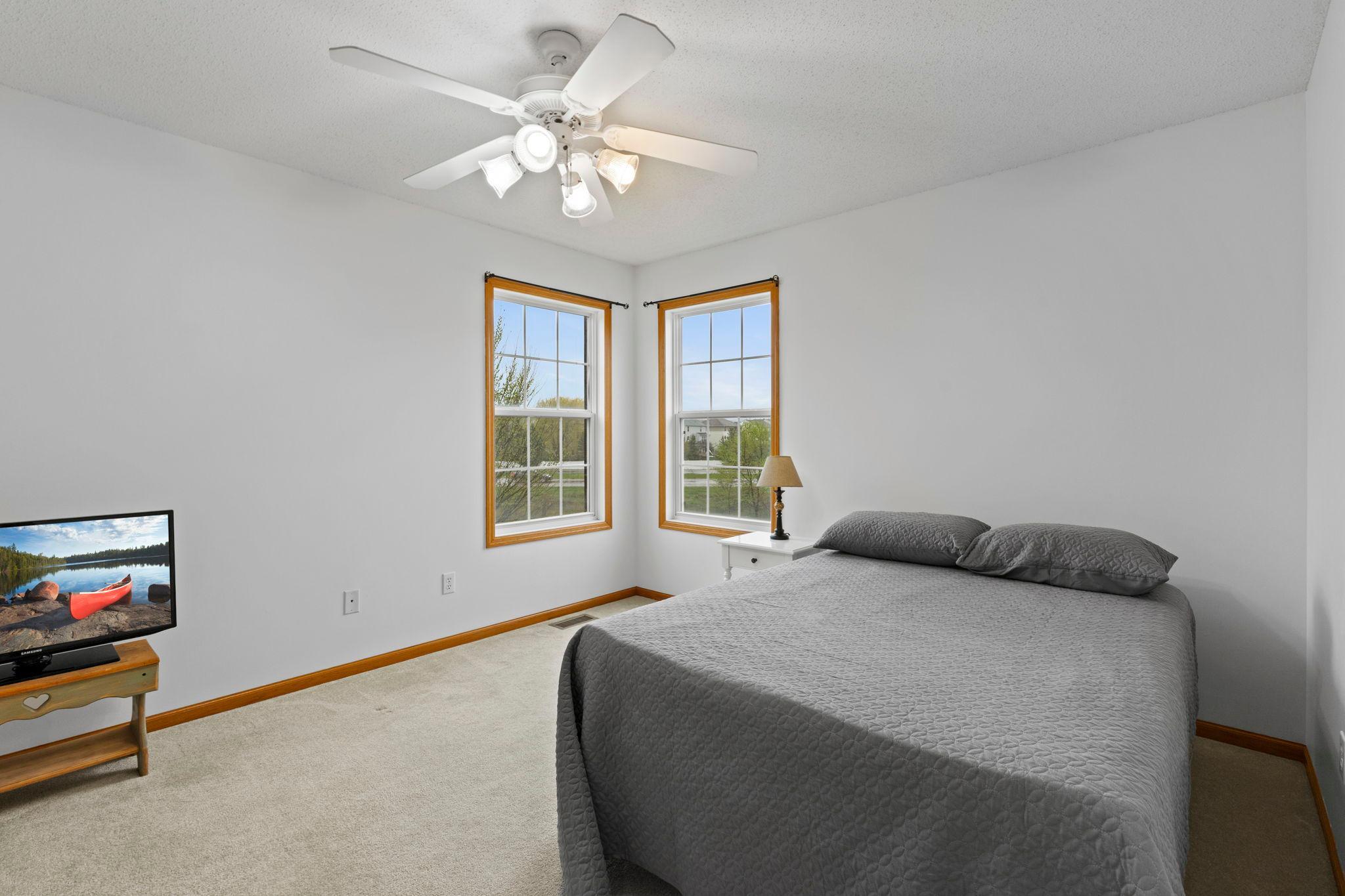 1780 Riverside Drive Shakopee, MN 55379 - Photo 36 of 58