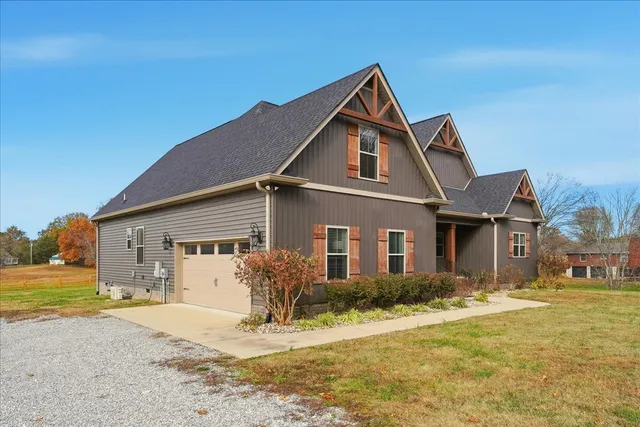 $609,900 | 3006 Old Greenbrier Pike, Greenbrier, TN 37073