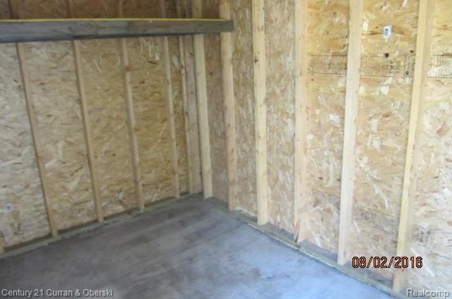 24481 Merriman Road New Boston, MI 48164 - Photo 41 of 41 24481 Merriman hud sage dated (49).JPG