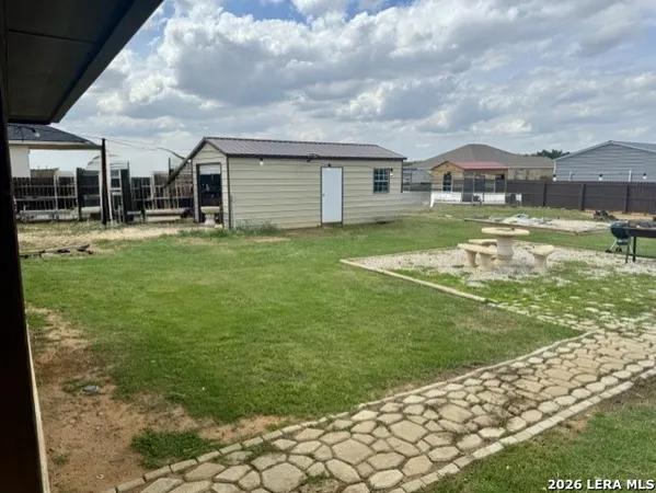 $2,700 | 157 West Medium Meadow Drive, Lytle, TX 78052