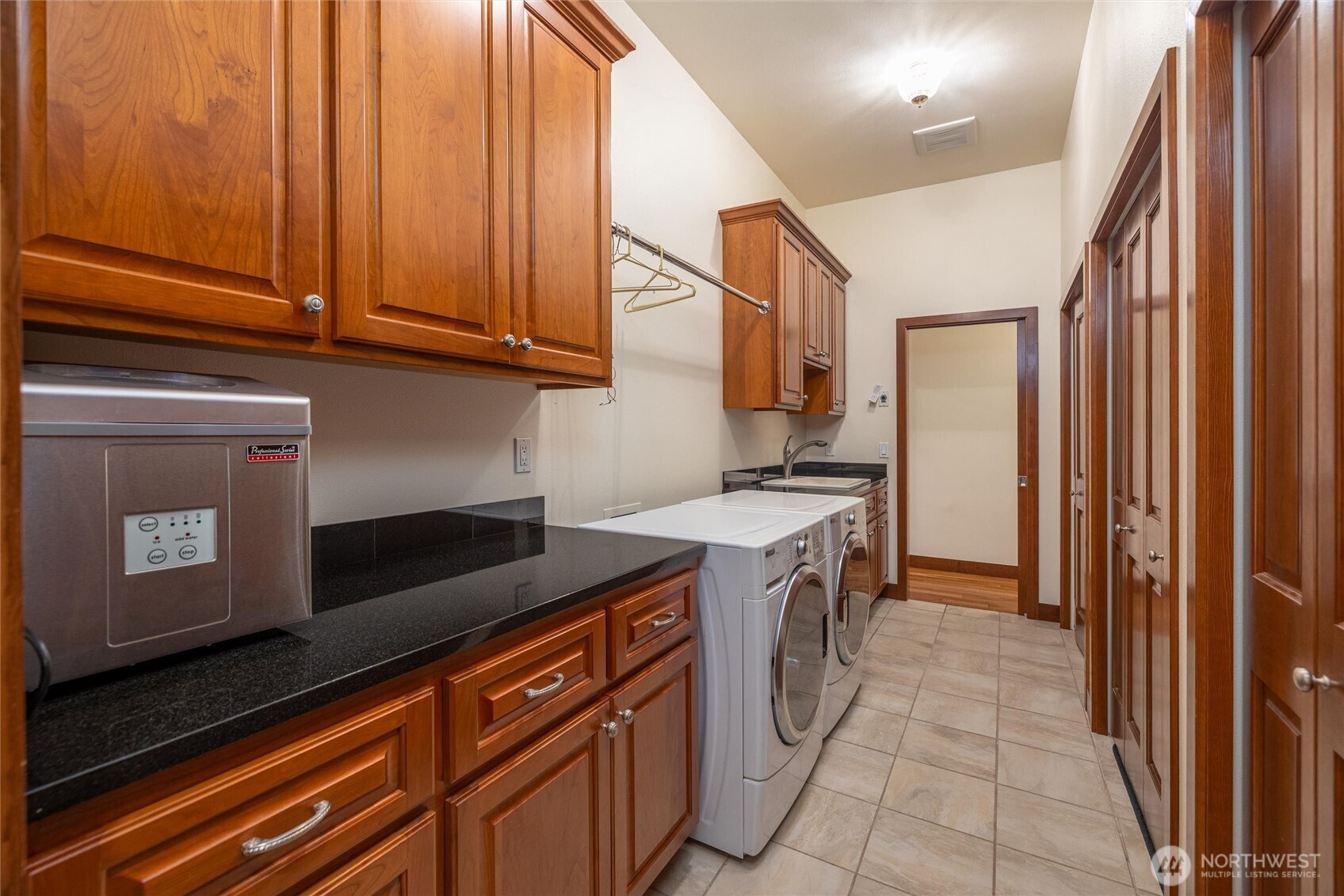 6379 Elder Road Ferndale, WA 98248 - Photo 32 of 40 Gallery Image 32