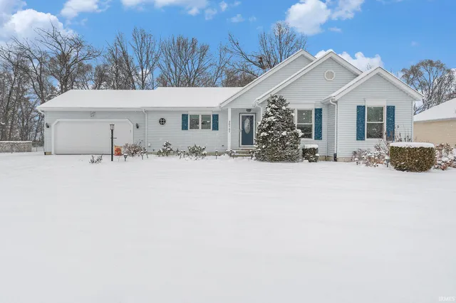 $320,000 | 30765 Oakbrook Drive, Granger, IN 46530