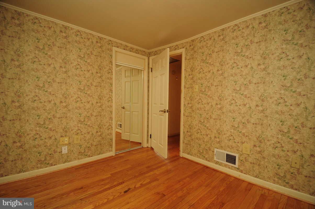 40160 Mt Gilead Road Leesburg, VA 20175 - Photo 14 of 25 Bedroom