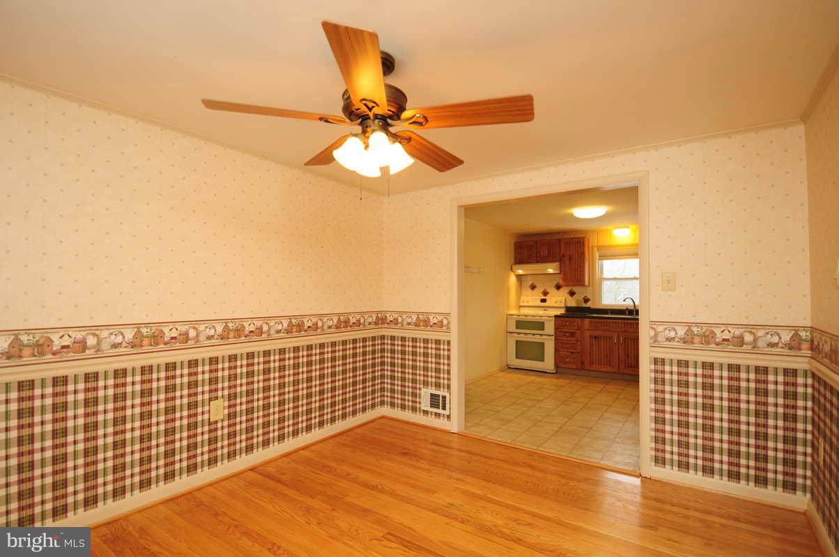 40160 Mt Gilead Road Leesburg, VA 20175 - Photo 7 of 25 Dining Room