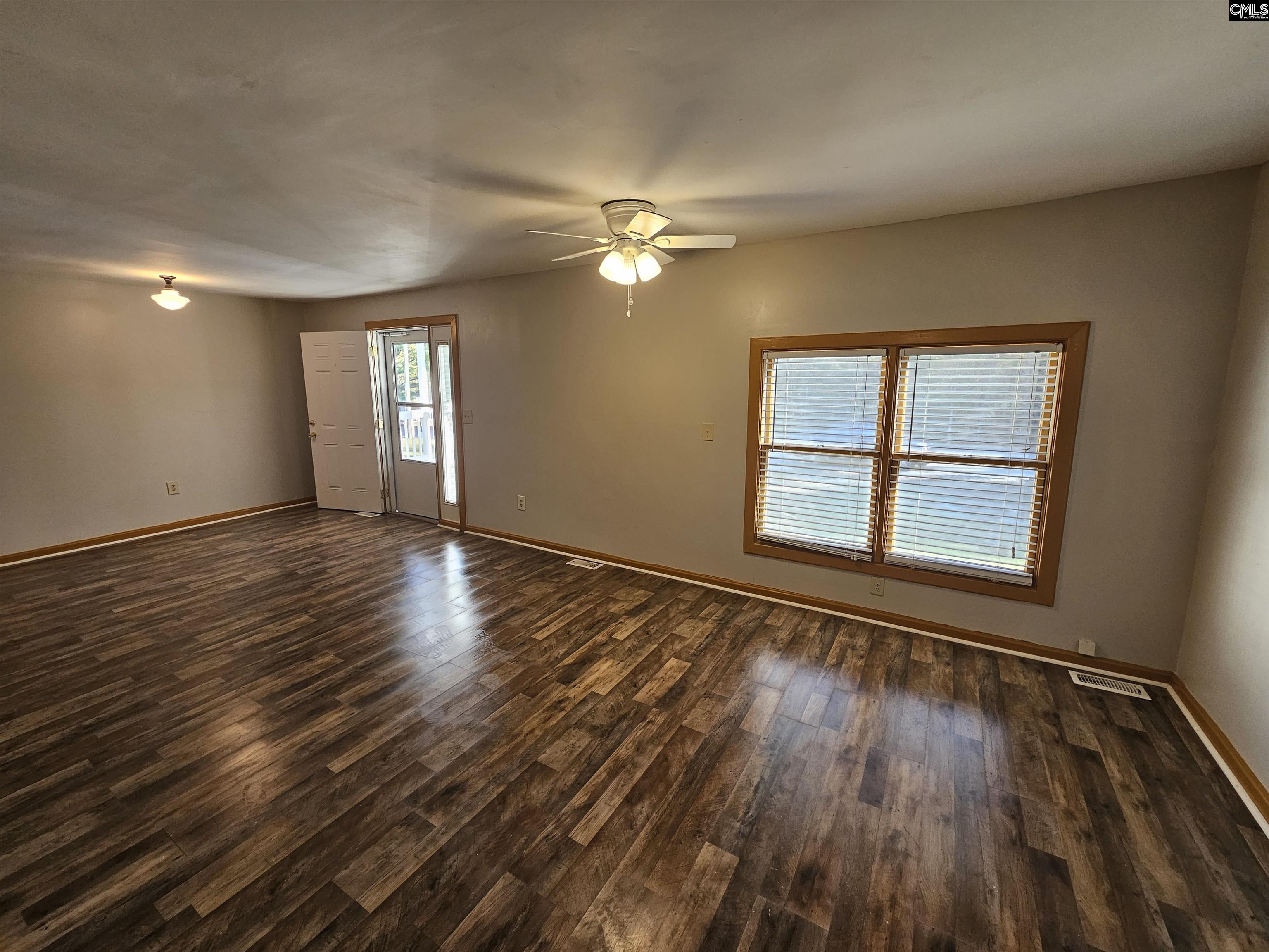 1561 Bradley Road Camden, SC 29020 - Photo 10 of 33