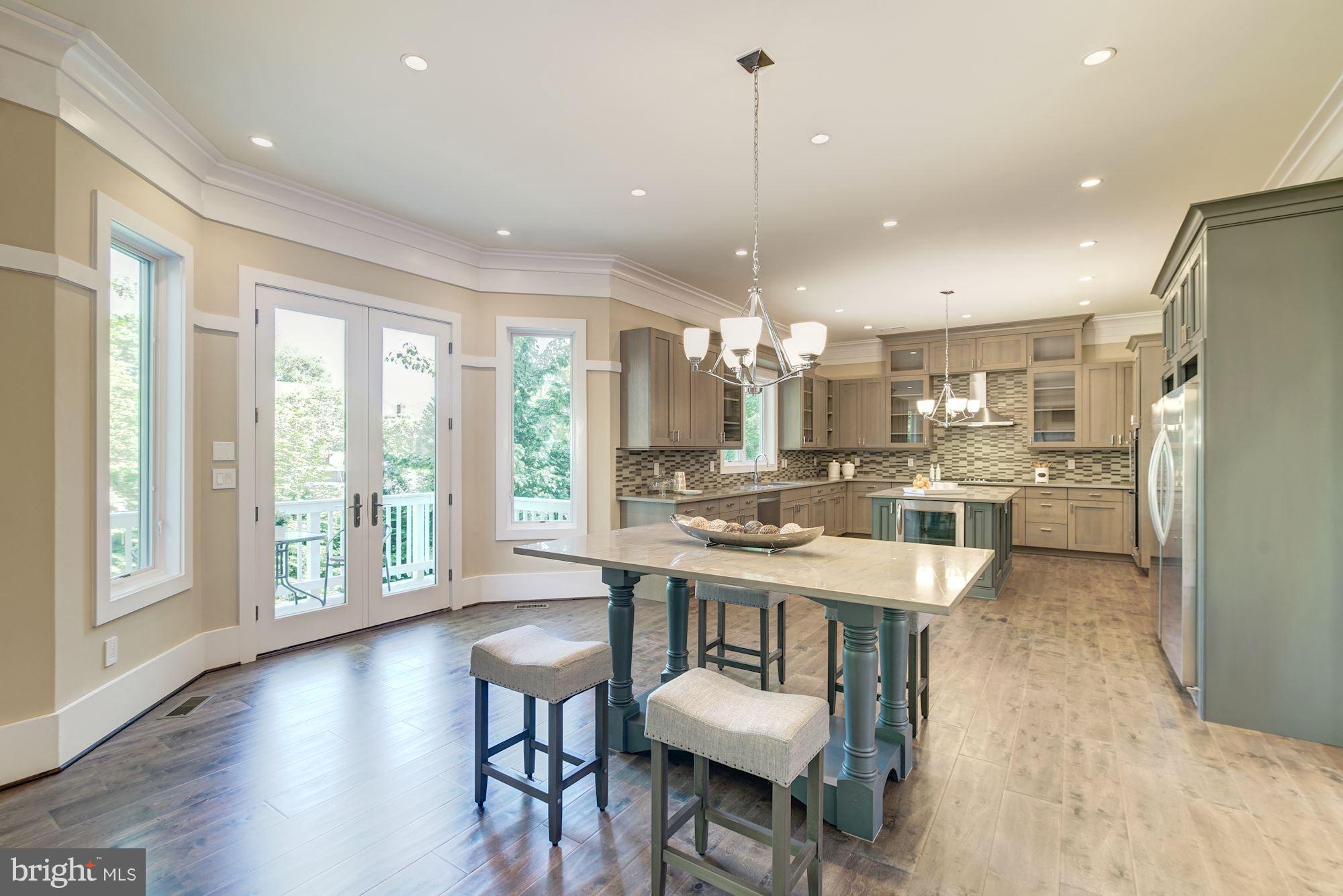 1923 Byrd Road Vienna, VA 22182 - Photo 15 of 30 Kitchen
