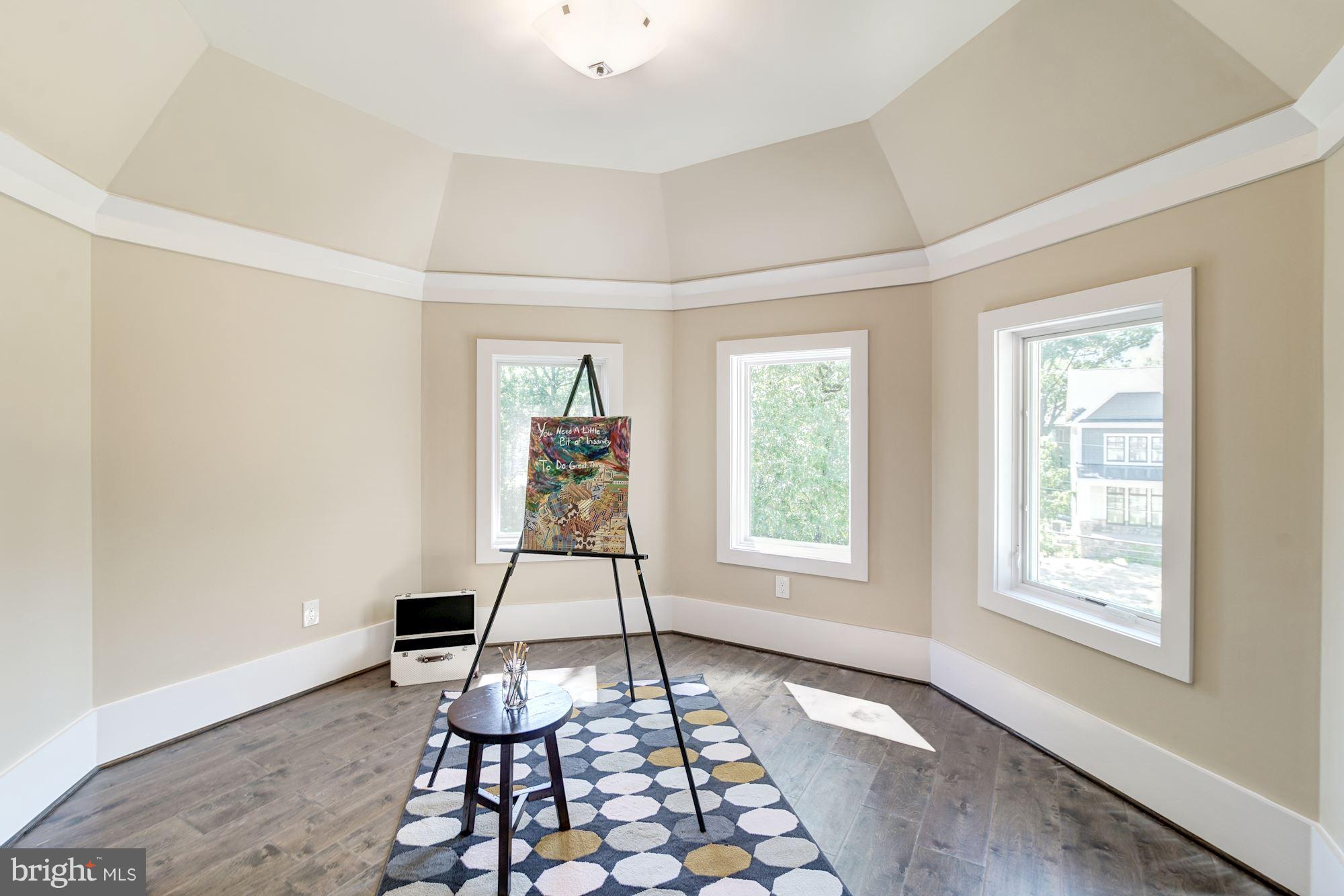 1923 Byrd Road Vienna, VA 22182 - Photo 25 of 30 Artist's Art Room