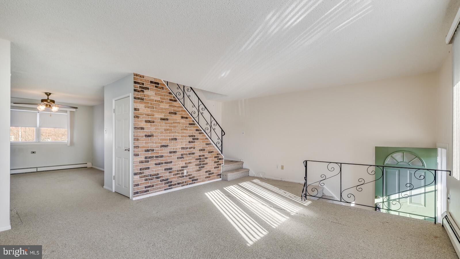 10832 East Keswick Road Philadelphia, PA 19154 - Photo 4 of 25 Gallery Image 4