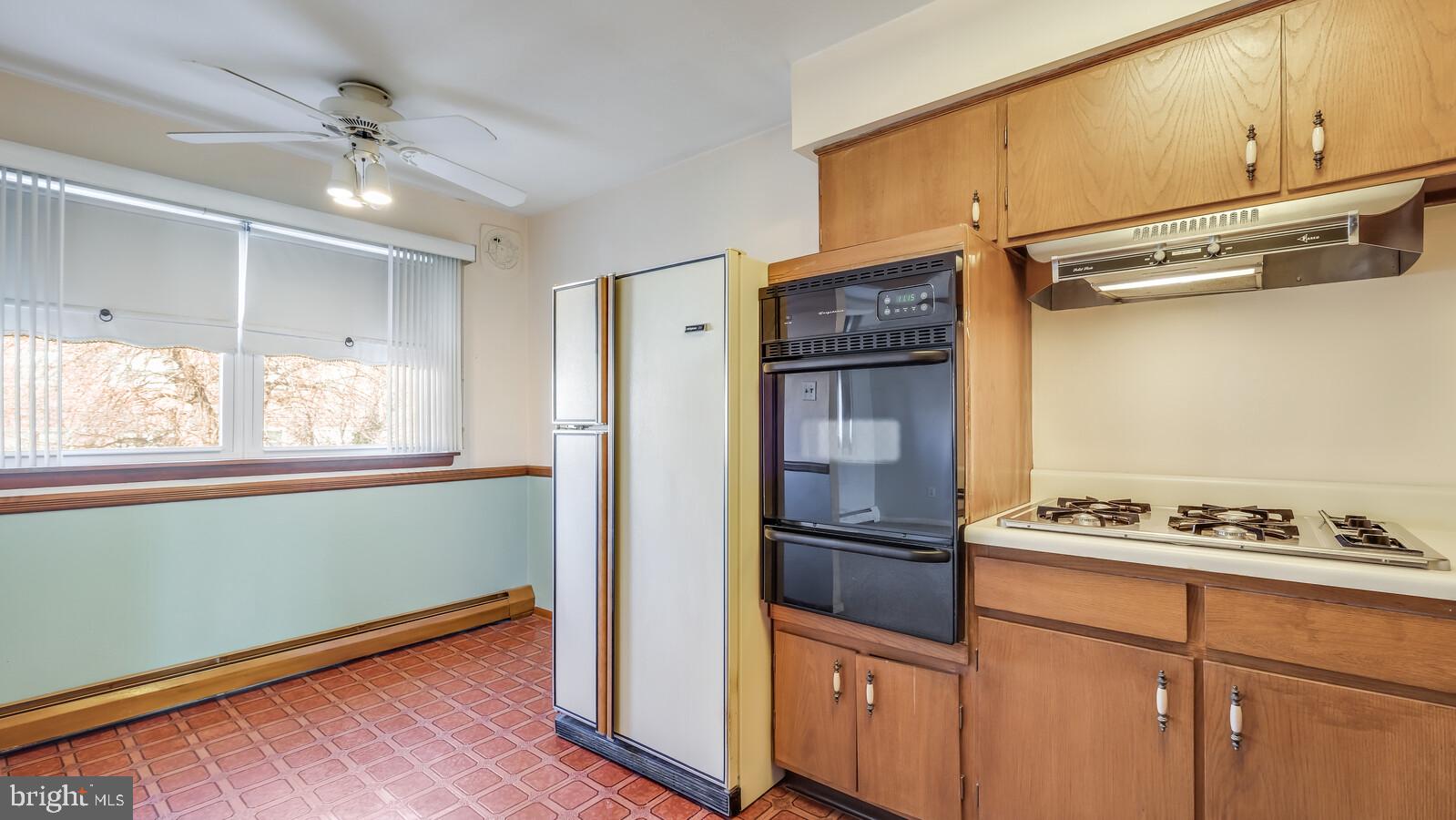 10832 East Keswick Road Philadelphia, PA 19154 - Photo 9 of 25 Gallery Image 9