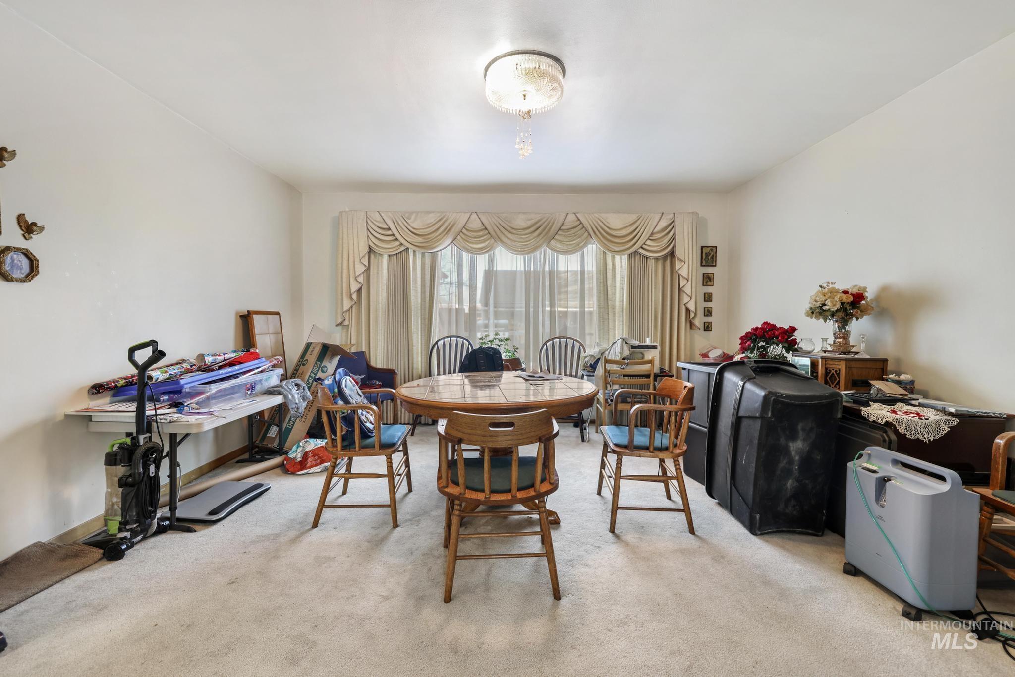818 Union Avenue Filer, ID 83328 - Photo 2 of 20 View of carpeted dining area