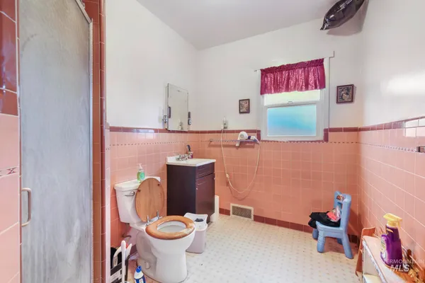 $395,000 | 818 Union Avenue, Filer, ID 83328