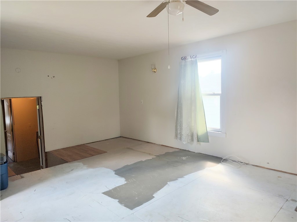 111 East Elizabeth Street Waterloo, NY 13165 - Photo 20 of 41