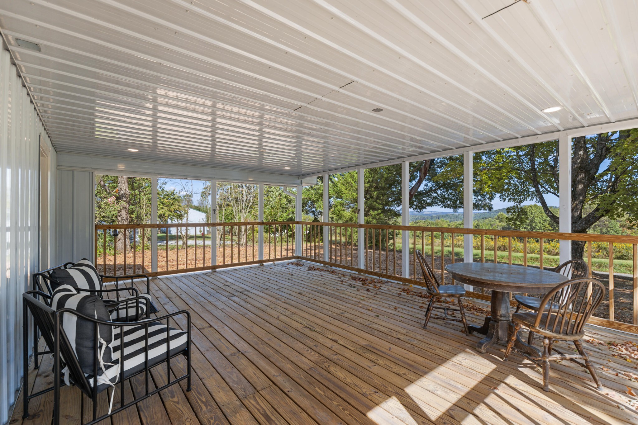 224 Red Pond Road Sweetwater, TN 37874 - Photo 7 of 42 Gallery Image 7