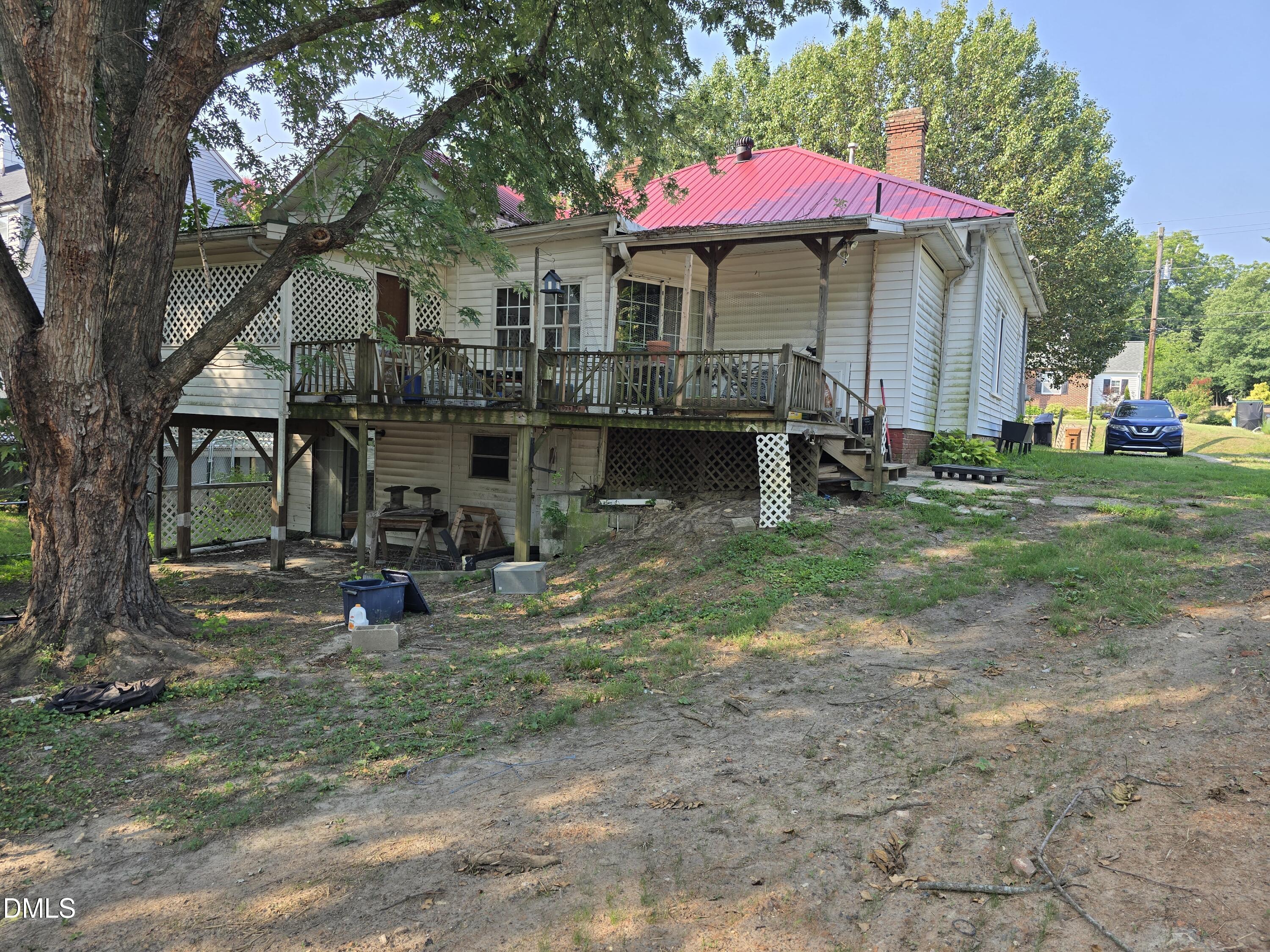 124 Academy Street Roxboro, NC 27573 - Photo 2 of 9 20260717_091907