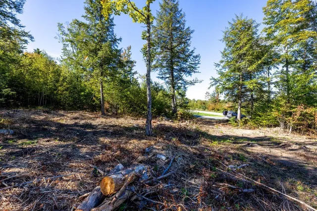 $249,500 | 17 Sedgewood Drive, Tuftonboro, NH 03816