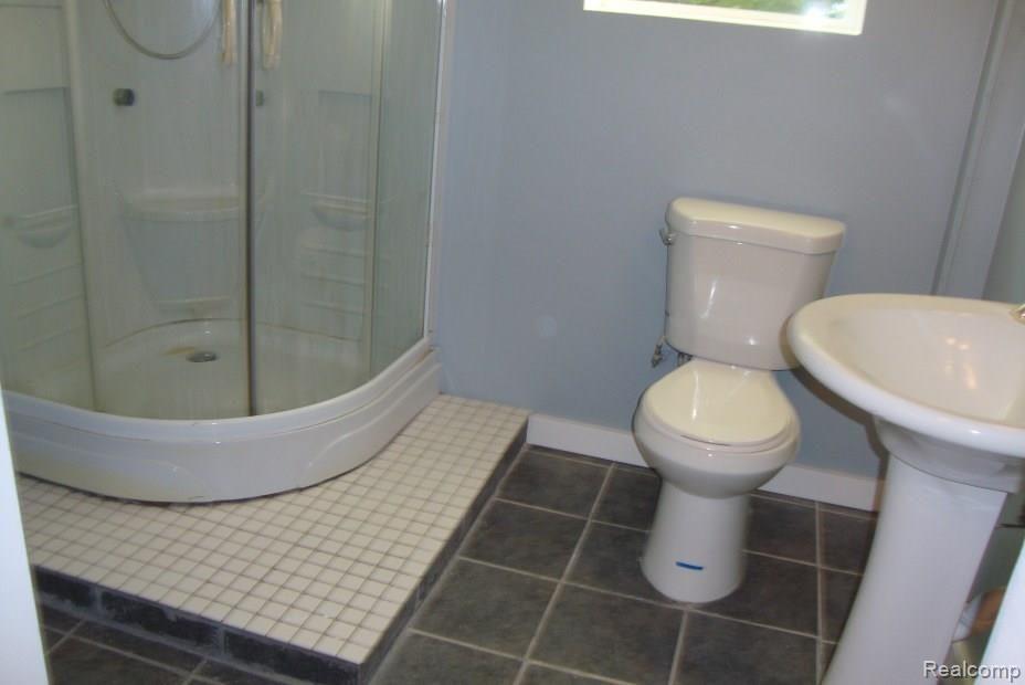 7474 North Jennings Road Mount Morris, MI 48458 - Photo 10 of 14 DSC00481.jpg