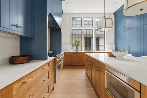 $2,189,900 | 705 South 12th Street, Nashville, TN 37206