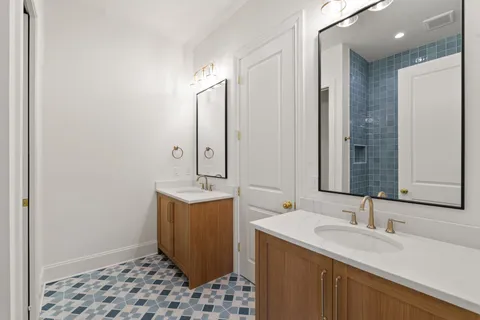 $2,189,900 | 705 South 12th Street, Nashville, TN 37206