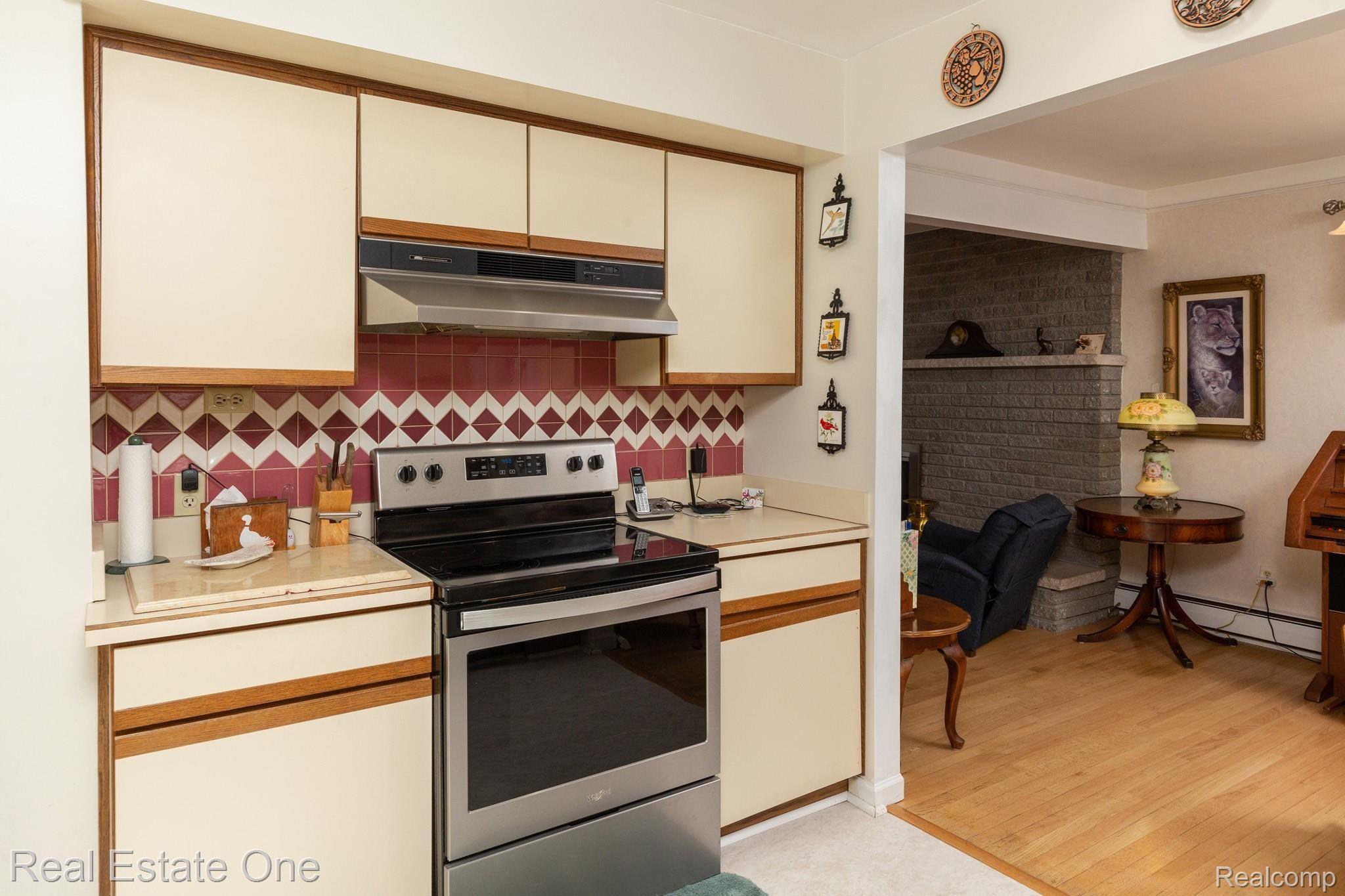 6690 Ball Road Romulus, MI 48174 - Photo 13 of 48 6690BallRd-13.jpg
