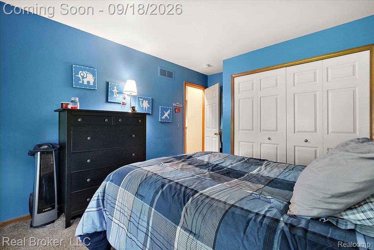 44744 Danbury Road Canton, MI 48188 - Photo 30 of 62 46-44744 Danbury-46.jpg