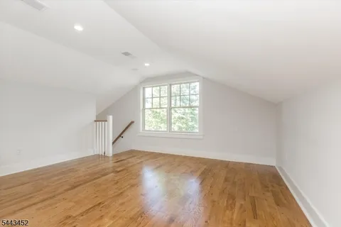 $3,795 | 159 Forest Street, Unit 2, Montclair, NJ 07042