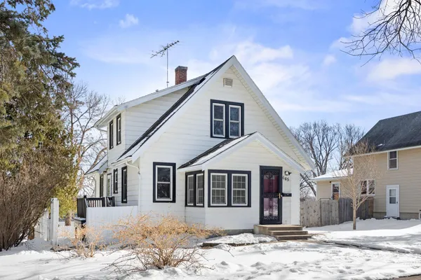 $259,900 | 645 Hassan Street Southeast, Hutchinson, MN 55350