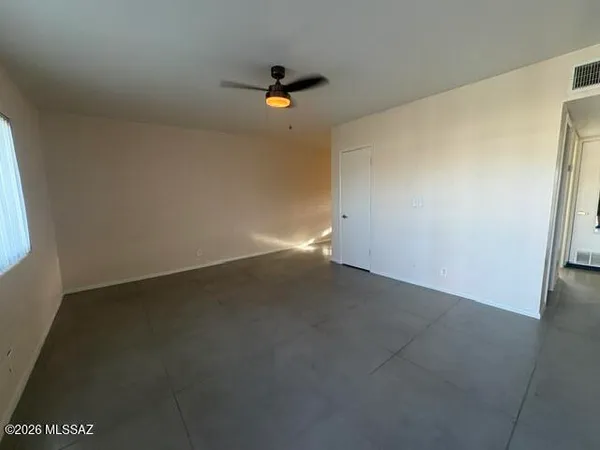 $1,250 | 835 North 6th Avenue, Unit 35, Tucson, AZ 85705