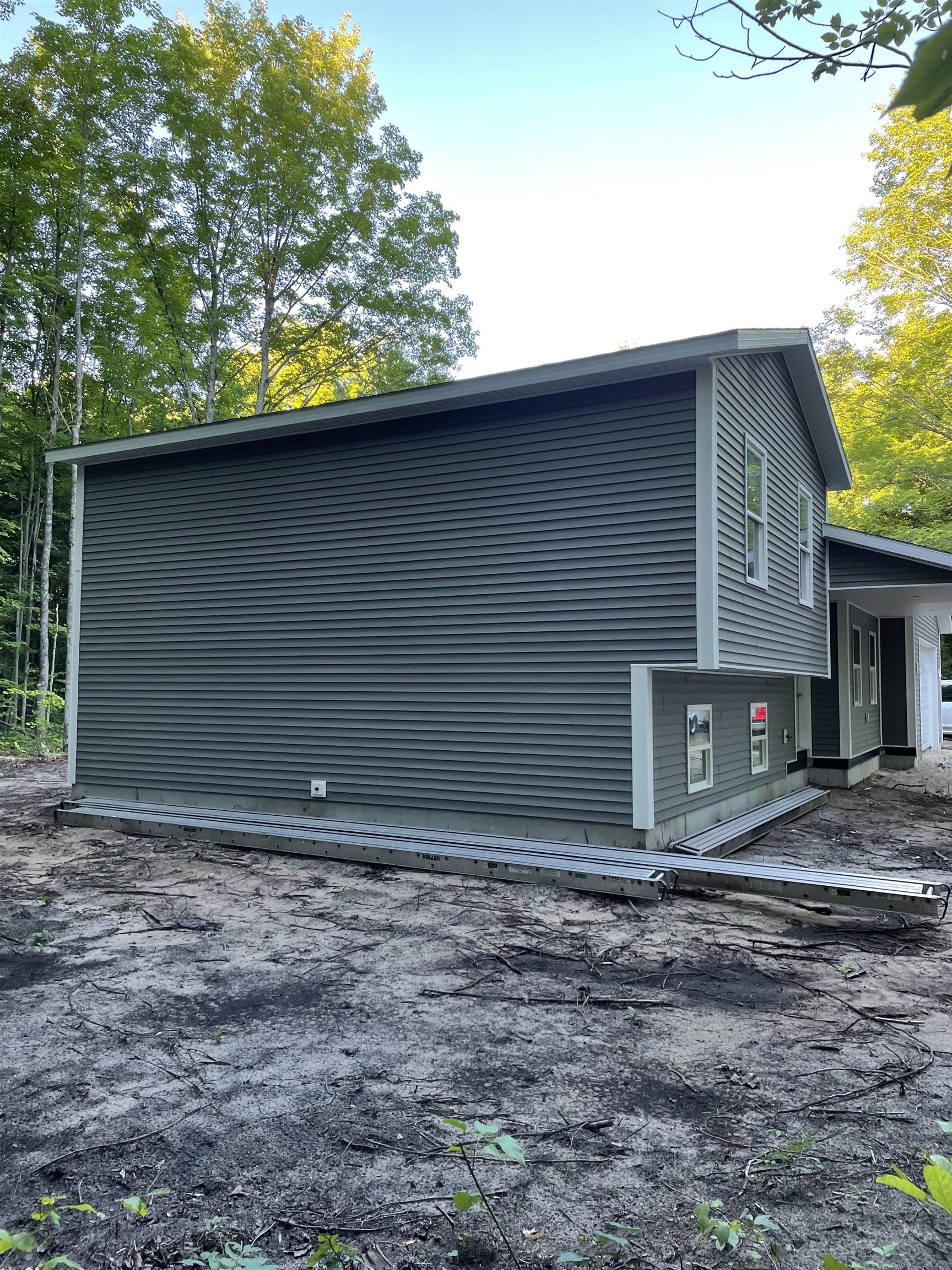 14199 Cinder Road Beulah, MI 49617 - Photo 2 of 17 1903800-1.JPG