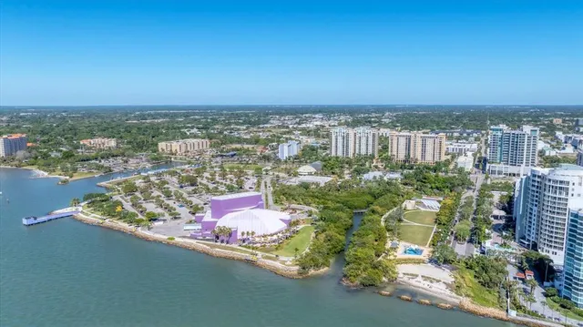 $645,000 | 800 North Tamiami Trail, Unit 808, Sarasota, FL 34236