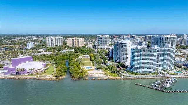 $645,000 | 800 North Tamiami Trail, Unit 808, Sarasota, FL 34236