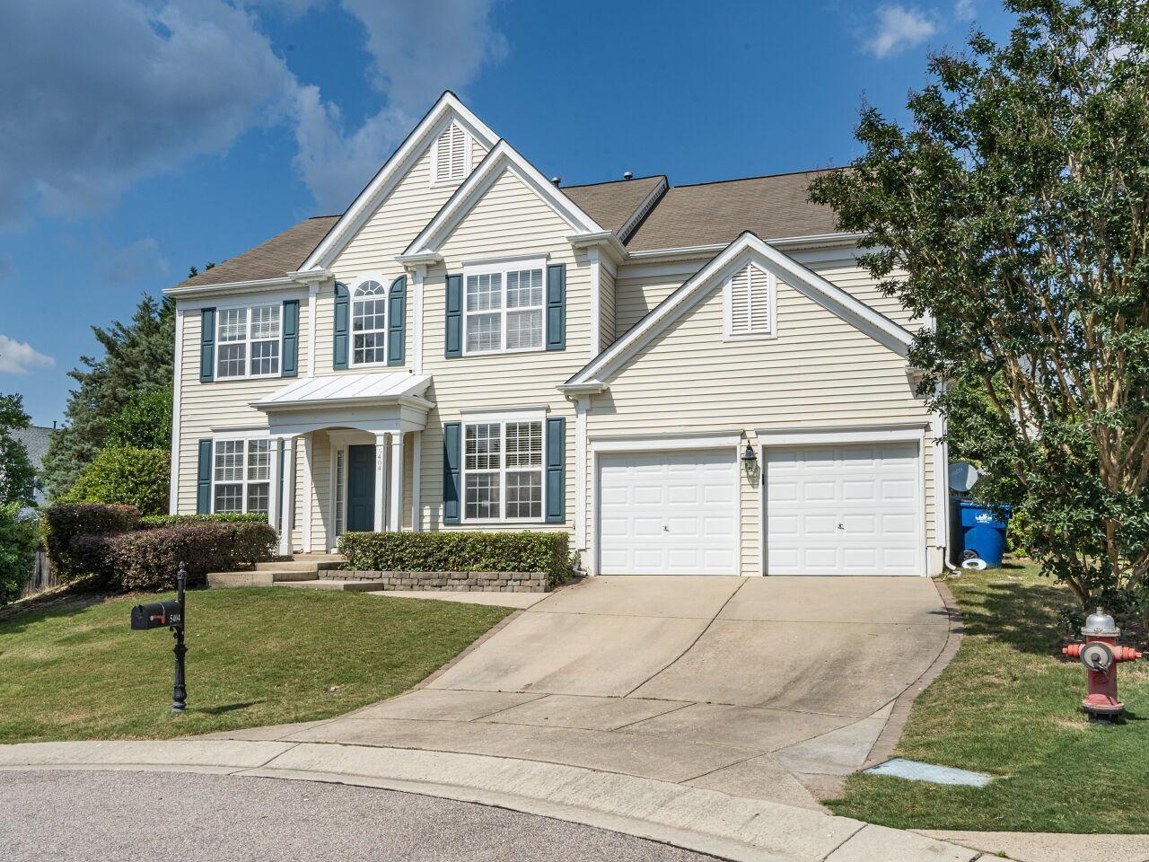 5404 Glorietta Circle Raleigh, NC 27613 - Photo 1 of 39 Photo #1