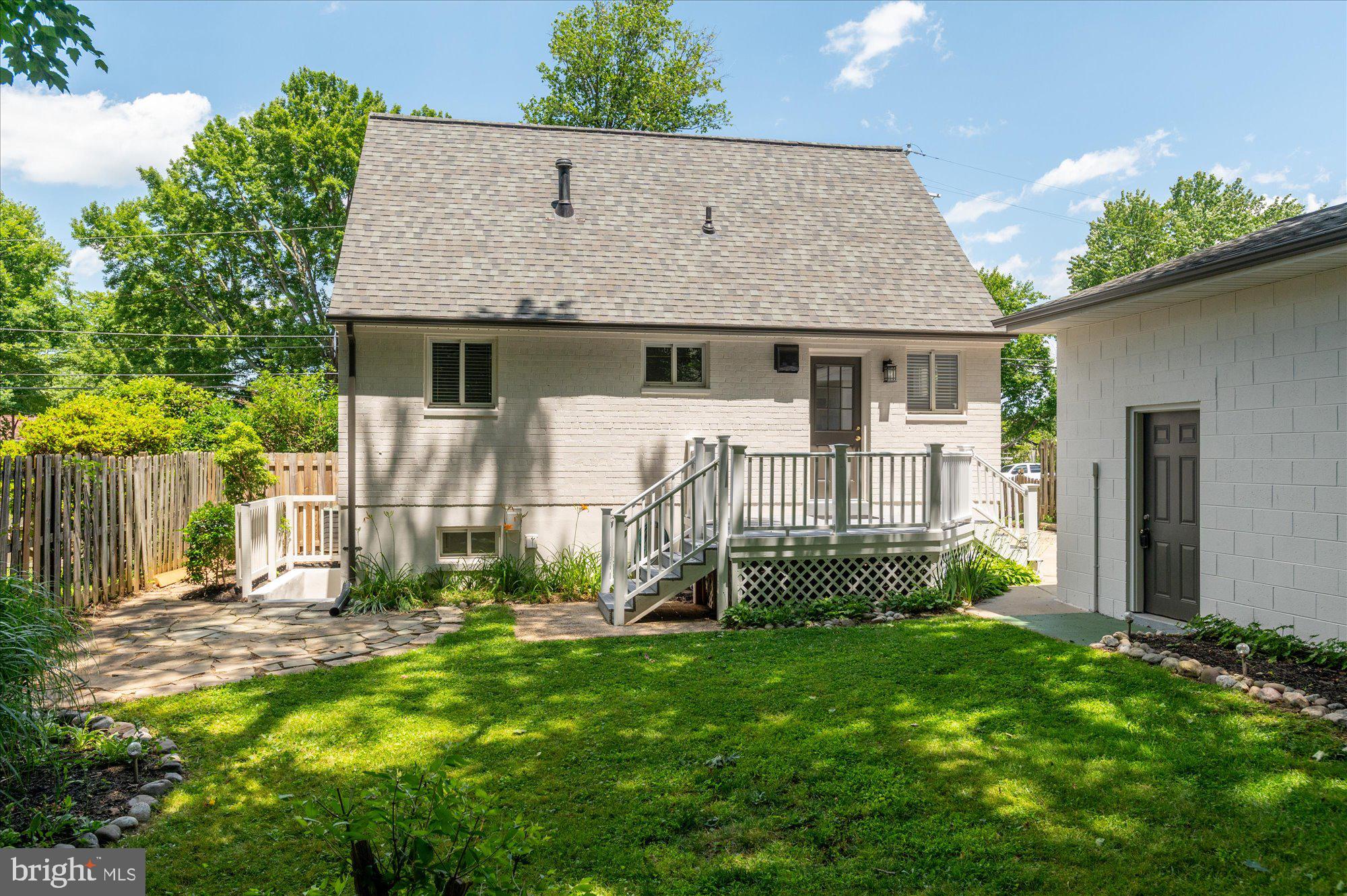 11414 Schuylkill Road Rockville, MD 20852 - Photo 45 of 50