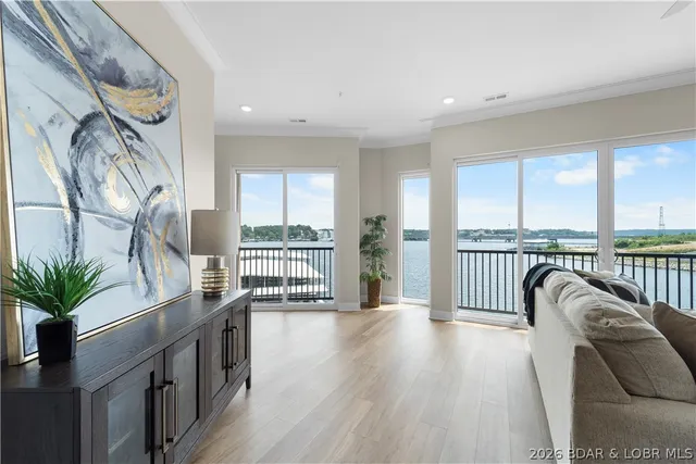 $969,000 | 1184 Jeffries Road, Unit 118, Osage Beach, MO 65065