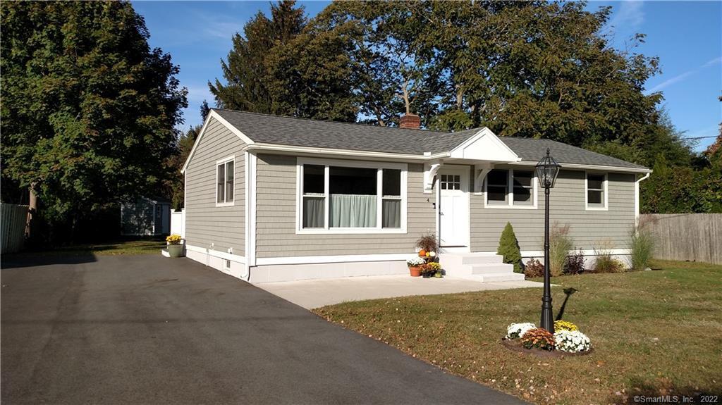 Stunning 4 Edwards Road in Old Saybrook