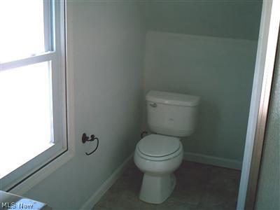 4110 Wyncote Road South Euclid, OH 44121 - Photo 8 of 13