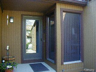 23215 Farmington Road, Unit 28 Farmington, MI 48336 - Photo 1 of 1 23215 Farmington