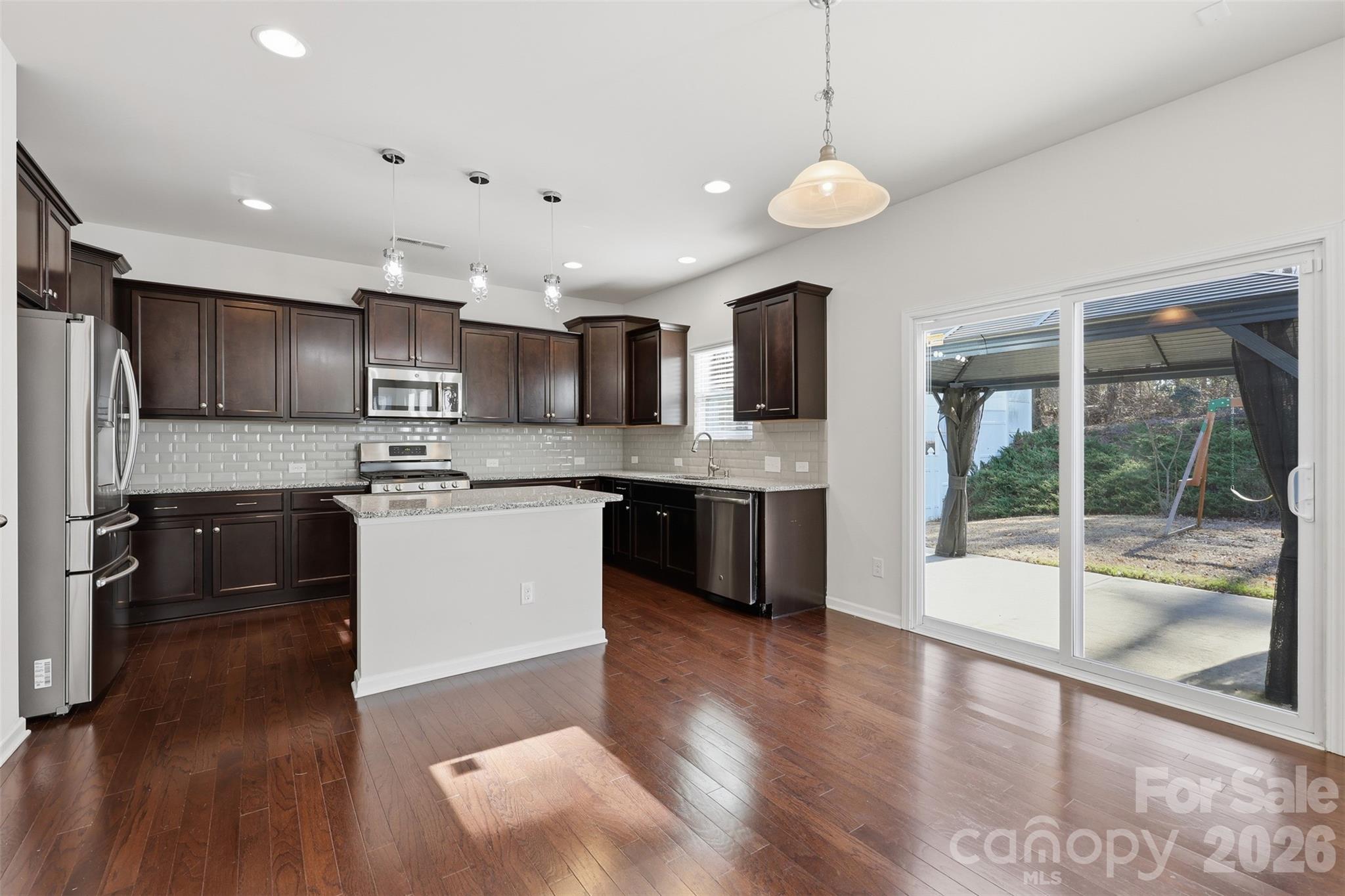 1722 Still River Way Fort Mill, SC 29708 - Photo 9 of 48