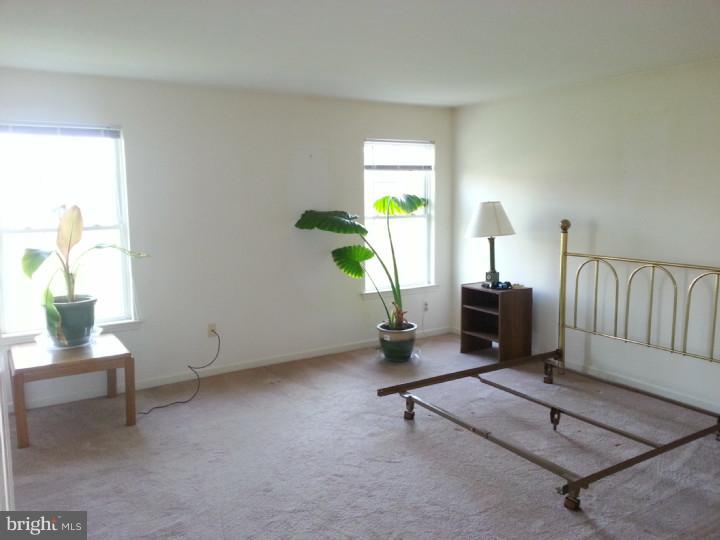 202 Roxberry Drive Sinking Spring, PA 19608 - Photo 6 of 13 Bedroom - Main