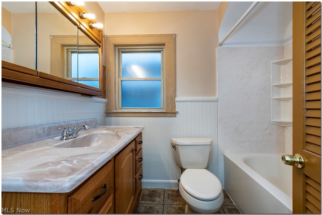 971 Pembrook Road Cleveland Heights, OH 44121 - Photo 14 of 28